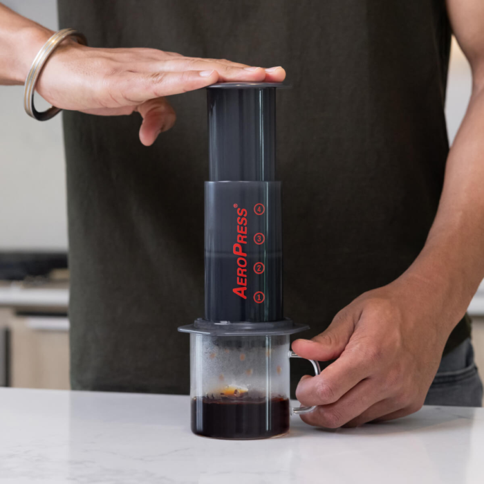 Aeropress Aerobie z 100 filtri - slika 4