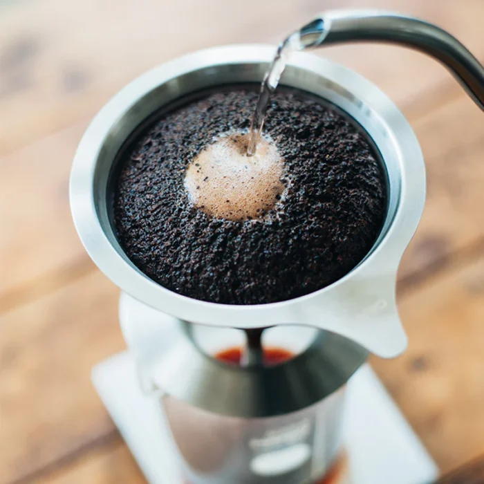 Hario Double Mesh V60-02 kovový dripper - Obrázek 5